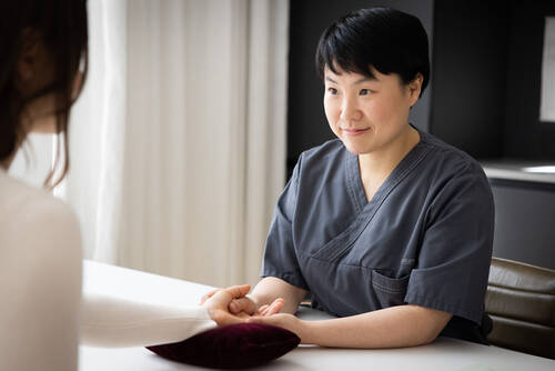 Dr. Jisun Kim, Trinicum 1030 Wien TCM